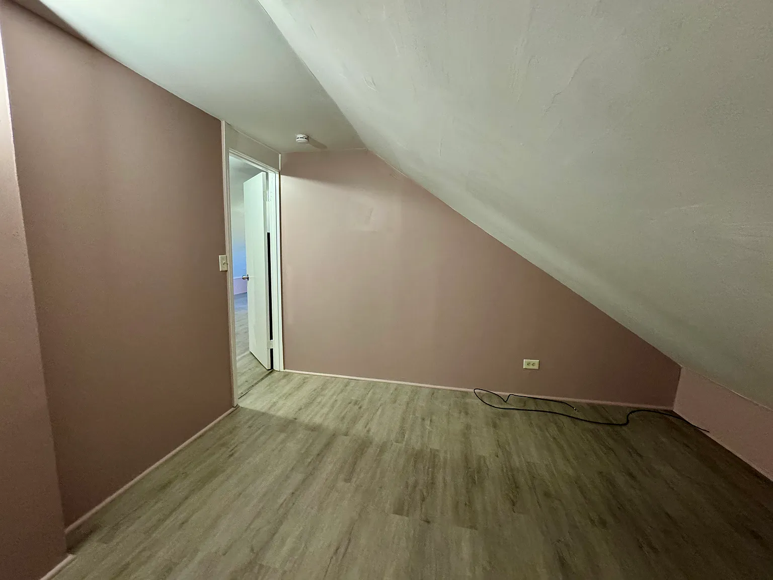 1 bed, $1,200 — Photo 4