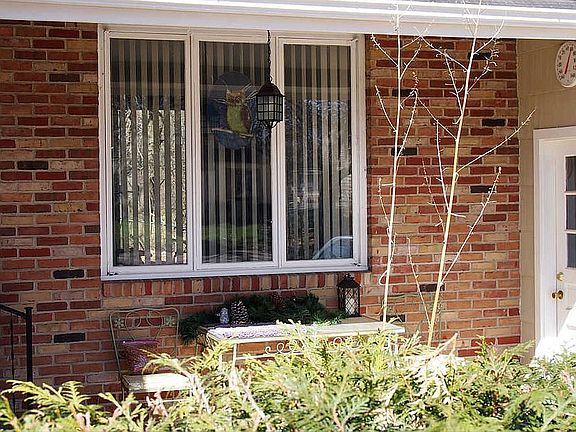 5th image of 319 Cornell Dr