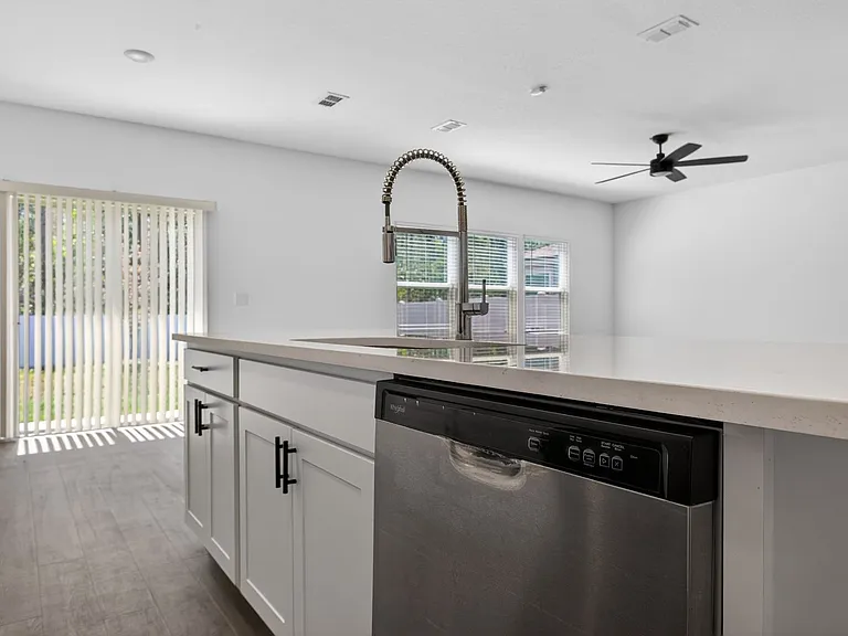 2283 Shady Breeze Ln — Photo 15