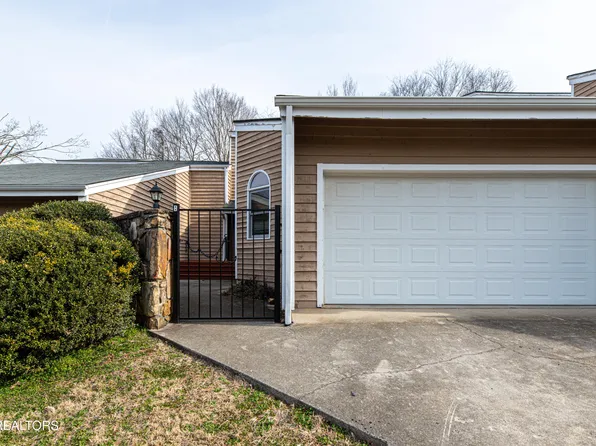 3638 Topside Rd APT B, Knoxville, TN 37920