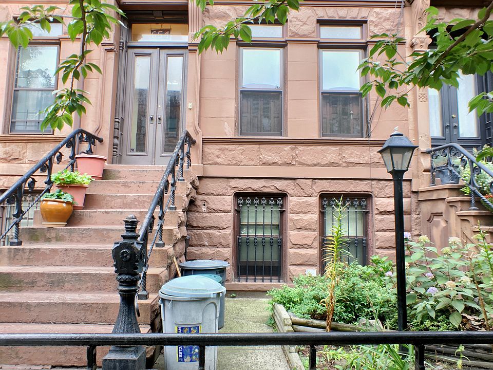 1st image of 656 10th St #1F