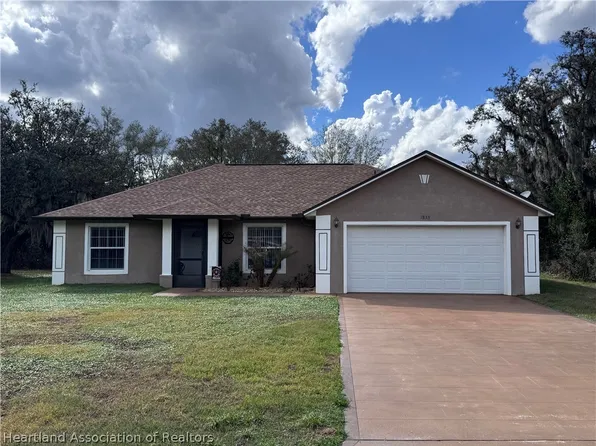 1855 N Berkley Rd, Avon Park, FL 33825