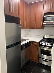 Rented by Urban Real Estate Inc