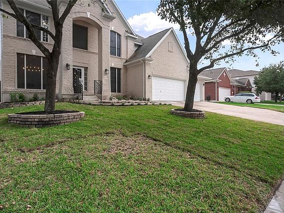 2nd image of 6859 Thistle Hill Way