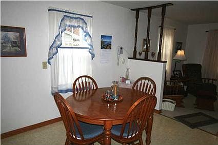5th image of 4307 Kathleen Ave