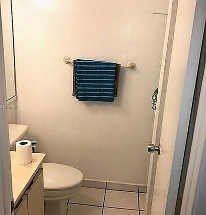 5th image of 650 W Park Dr #4108