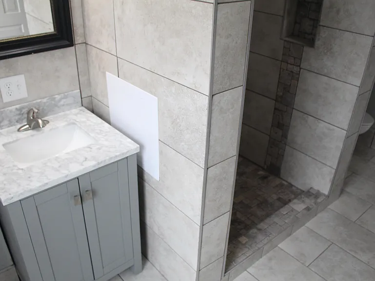 142 N Lancaster St — Photo 6