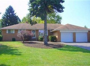 35890 Aurora Rd, Solon, OH 44139