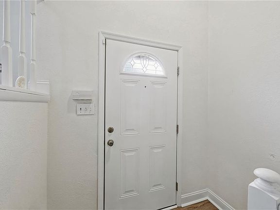 5th image of 6420 Husting Rd