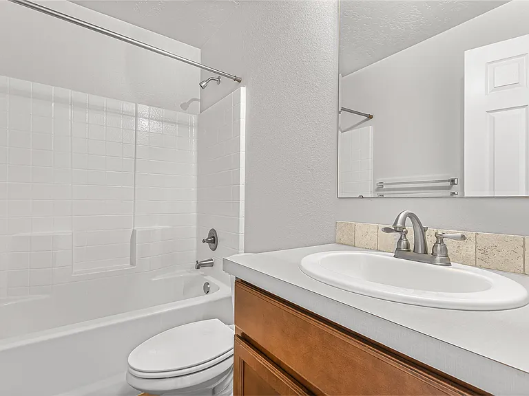 6518 E Fairmount St — Photo 24