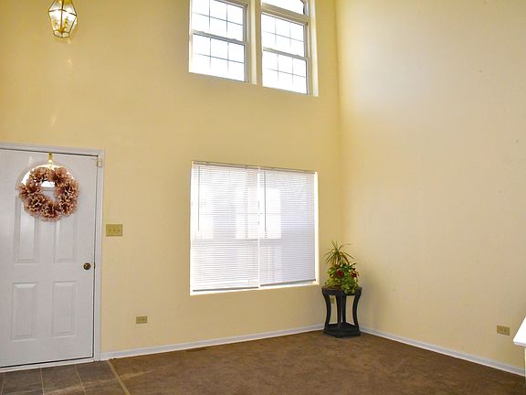 2nd image of 5415 Dale Cir