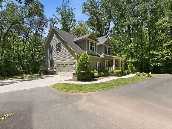 3rd image of 2236 Turner Rd