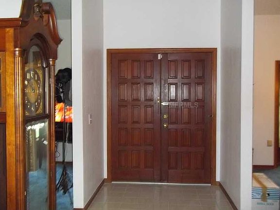 3rd image of 7326 Woodknot Ct
