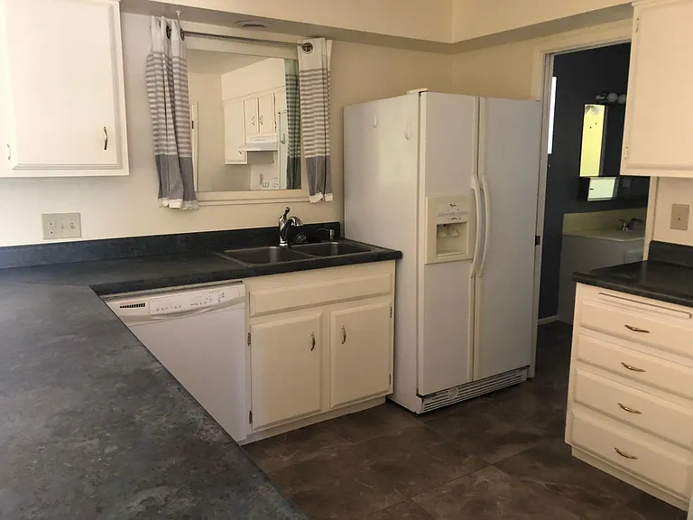 101 E El Limon — Photo 26