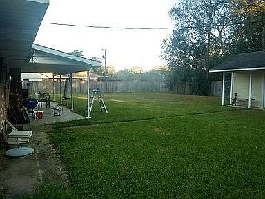 4th image of 3903 Castle Rd