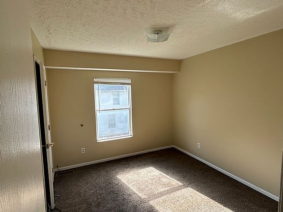2nd image of 3413 E 135th St
