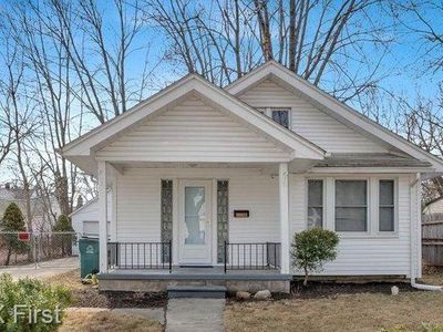 131 W Meyers Ave, Hazel Park, MI, 48030