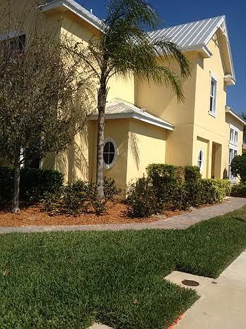 1st image of 10498 SW Waterway Ln