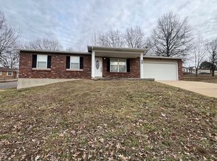 3888 Stone Ridge Ct, Arnold, MO 63010