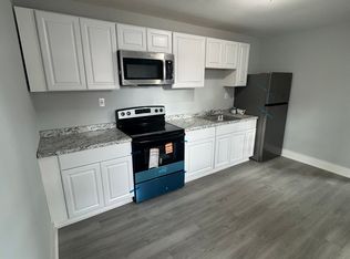 138 Lower Oak St, Wilmington, DE 19805