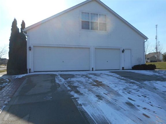 4th image of 1692 Walsh Dr