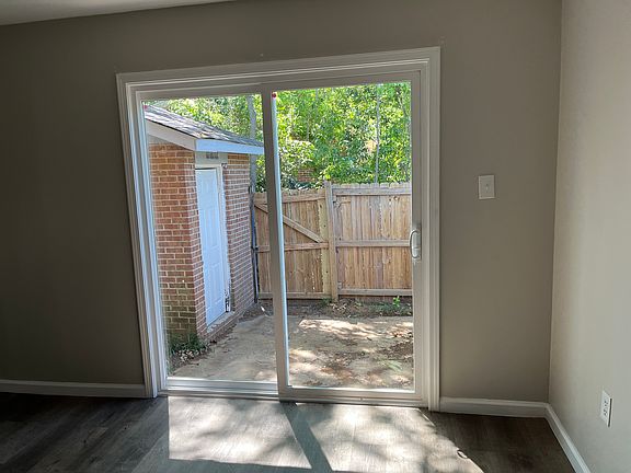 Photo is representative