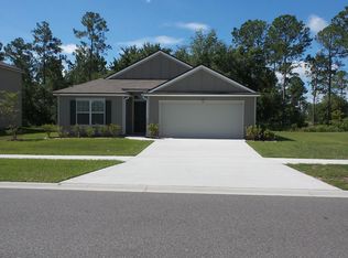 11478 Carson Lake Dr, Jacksonville, FL 32221