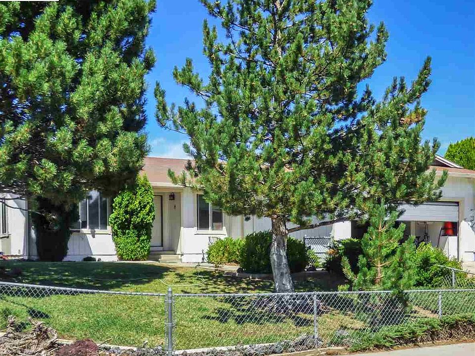 1st image of 605 Cameron Way