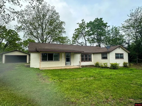 9 County Road 915, Mountain Home, AR 72653