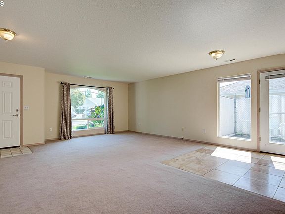 3rd image of 2610 SE 164th Ave APT F11