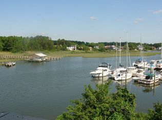 1044 Porte Harbour Arch APT 304, Hampton, VA 23664