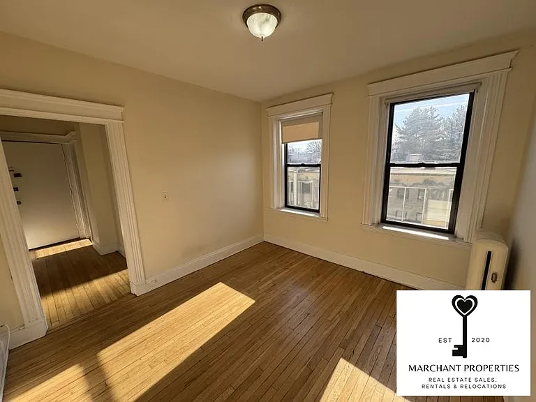 1148 Commonwealth Ave #12 — Photo 4