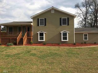 295 Oak Rdg, Auburn, GA 30011