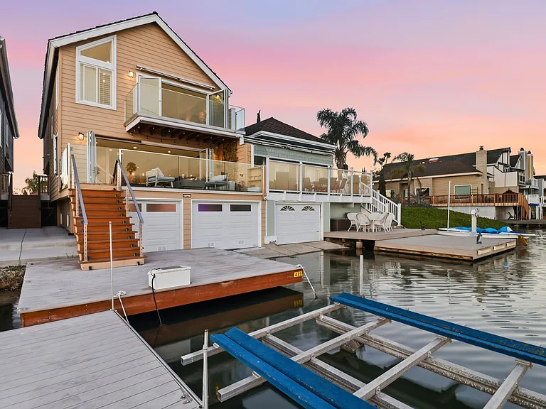 1081 Shoal Dr — Photo 4
