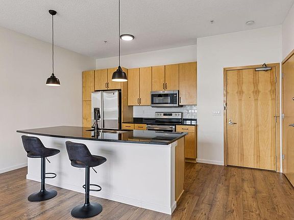 3rd image of 4525 Park Commons Dr Unit 306