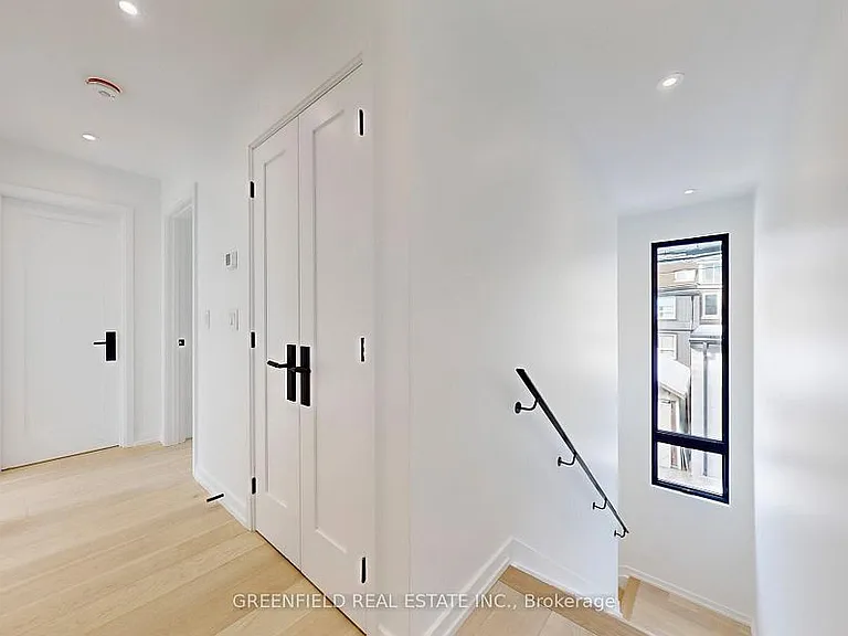 168 Pearson Ave #L — Photo 15