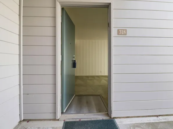 318 Larkspur Plaza Drive, Larkspur, CA 94939
