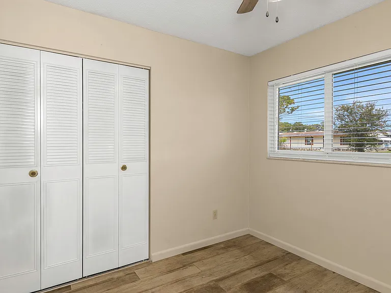 Bedroom #1