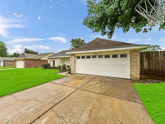3rd image of 21147 Carmel Valley Dr