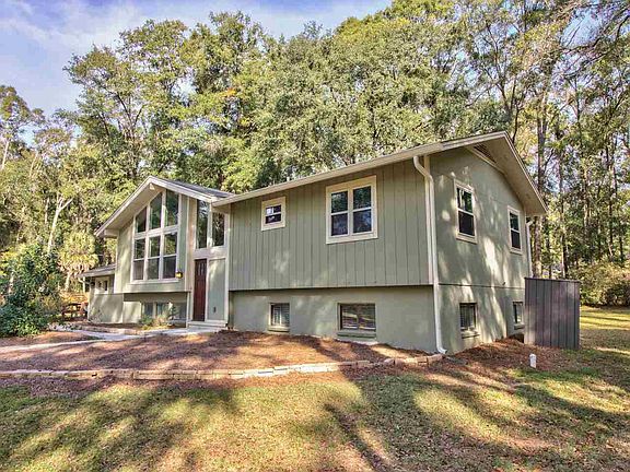 5th image of 901 Groveland Hills Dr