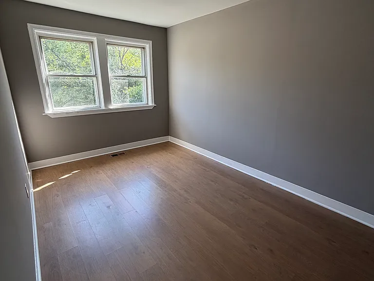 1353 Cambria St — Photo 23
