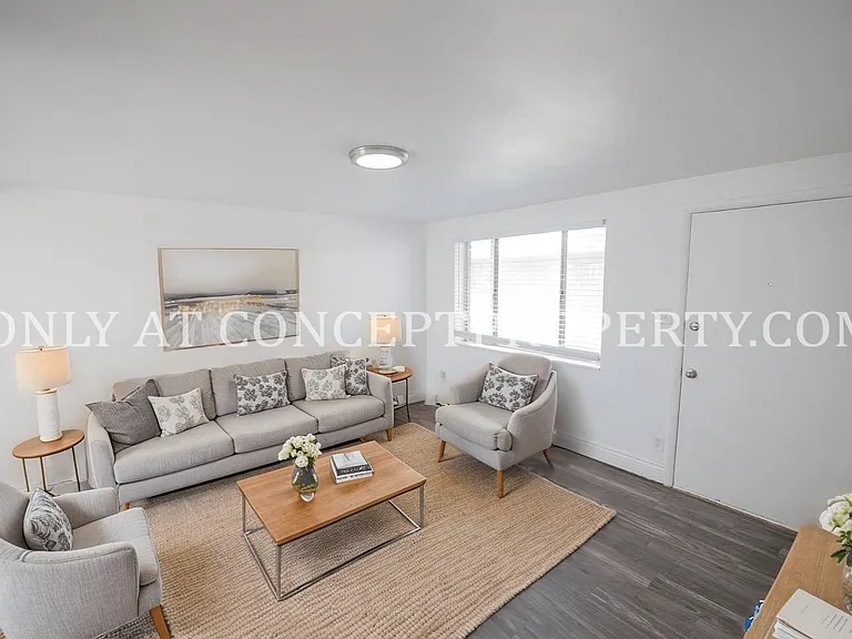 227 E St — Photo 63