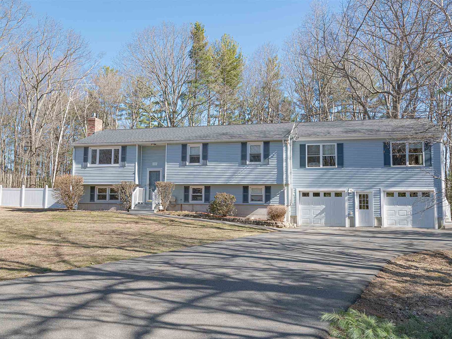 11 Lancaster Drive, Londonderry, NH 03053 Zillow