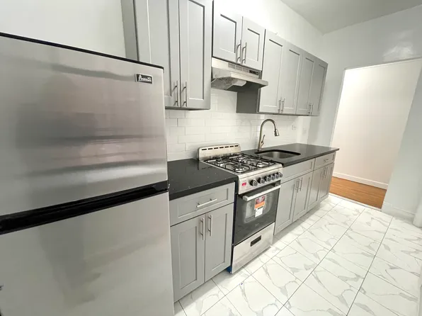 31-03 23rd Street image 1 of 10