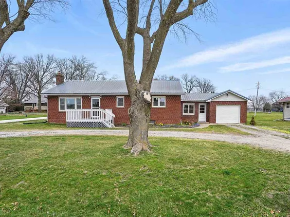 1986 500th St SW, Kalona, IA 52247