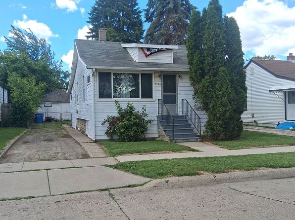 7576 Ford Ave