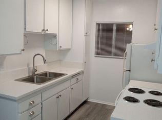 2951 Albany Dr APT 205, Oxnard, CA 93033