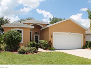 608 Crossfield Cir, Naples, FL 34104