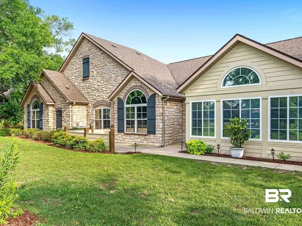 102 Holmes Ave #102, Foley, AL 36535