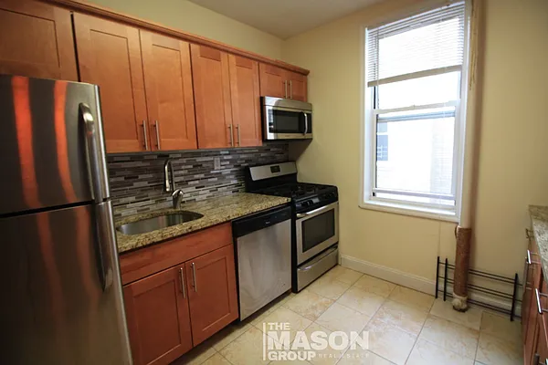 Rented by Mason Group LLC | media 7